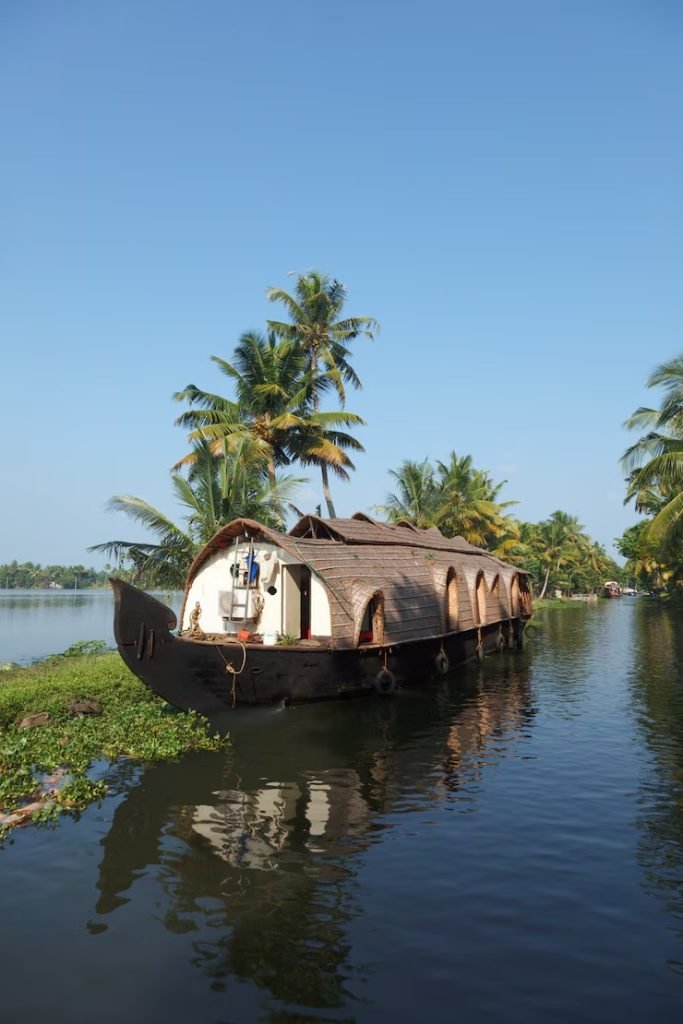 imgi 303 houseboat kerala backwaters india 163782 654