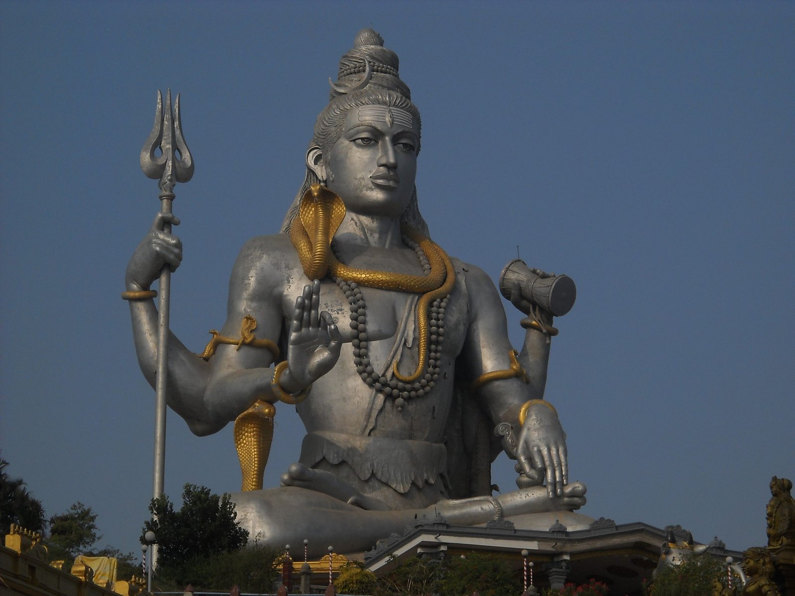 lord shiva the tallest statue @ murudeswar